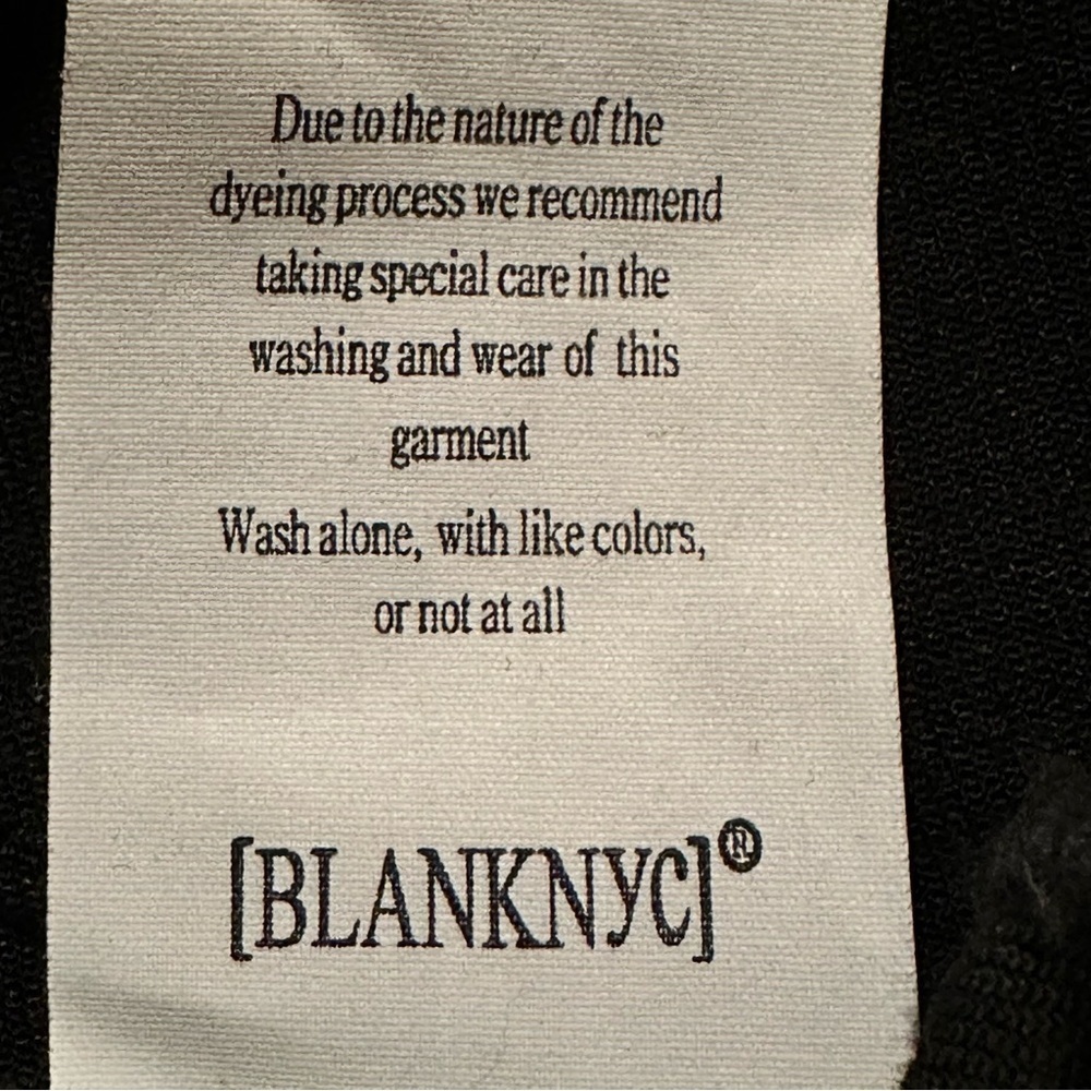 Blank NYC The Barrow Vintage High Rise Black Distressed 3” Inseam Shorts Size 25 - Picture 7 of 10